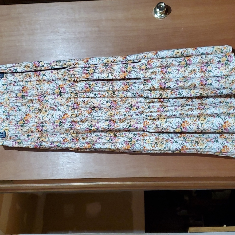 Lularoe skirt